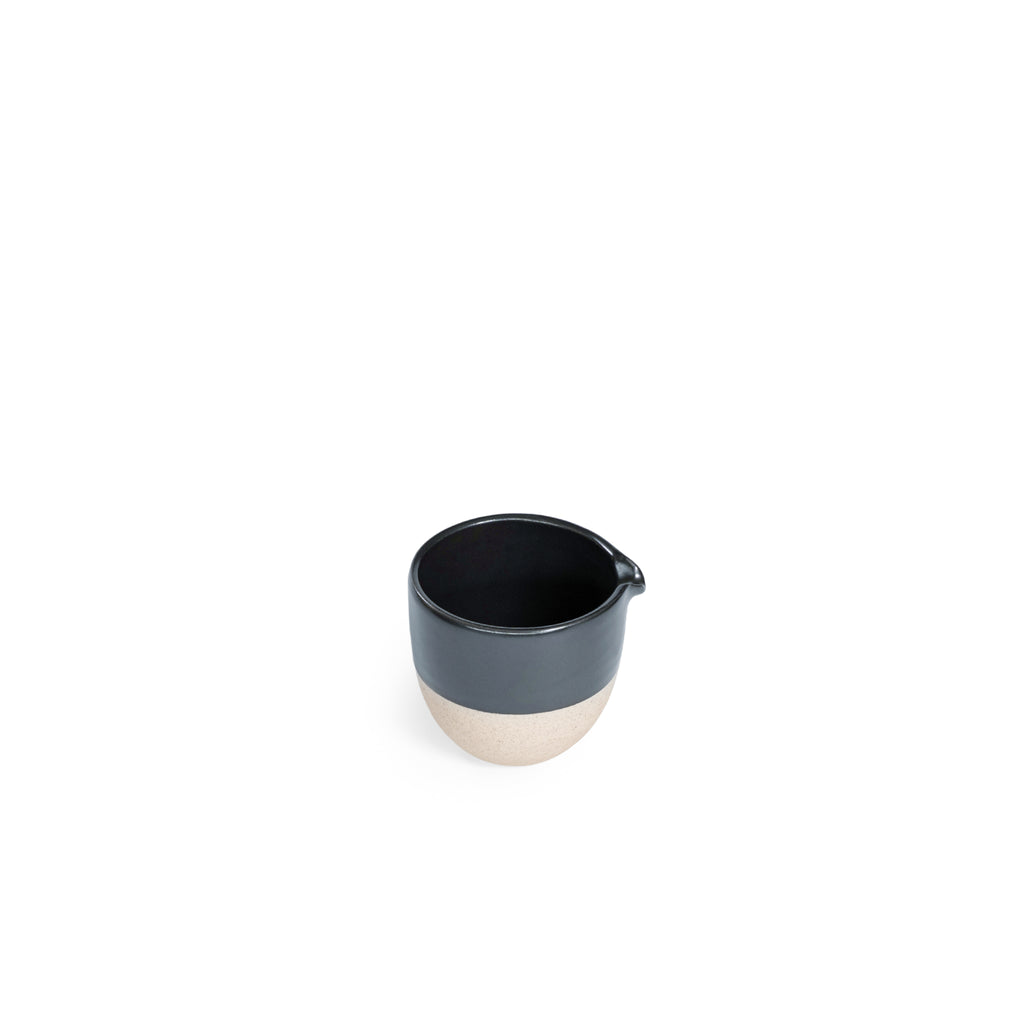 Smooth Slate 7.5oz Pourer